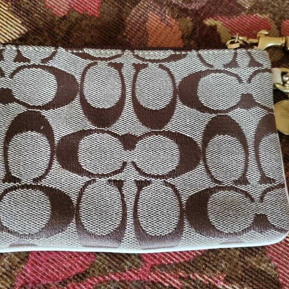 Coach Signature Stripe Wristlet A0749-40542 - Picture 4 of 8